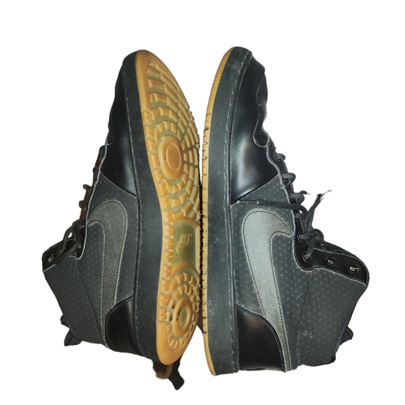 Nike Ebernon Mid Winter Men's Water Resistant Sneakers Nike AQ8754-001 Black/Gum - Picture 6 of 7